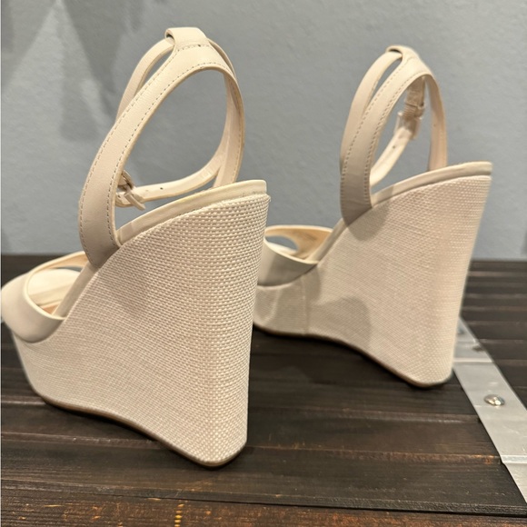 ALDO White Edges - Picture 6 of 7